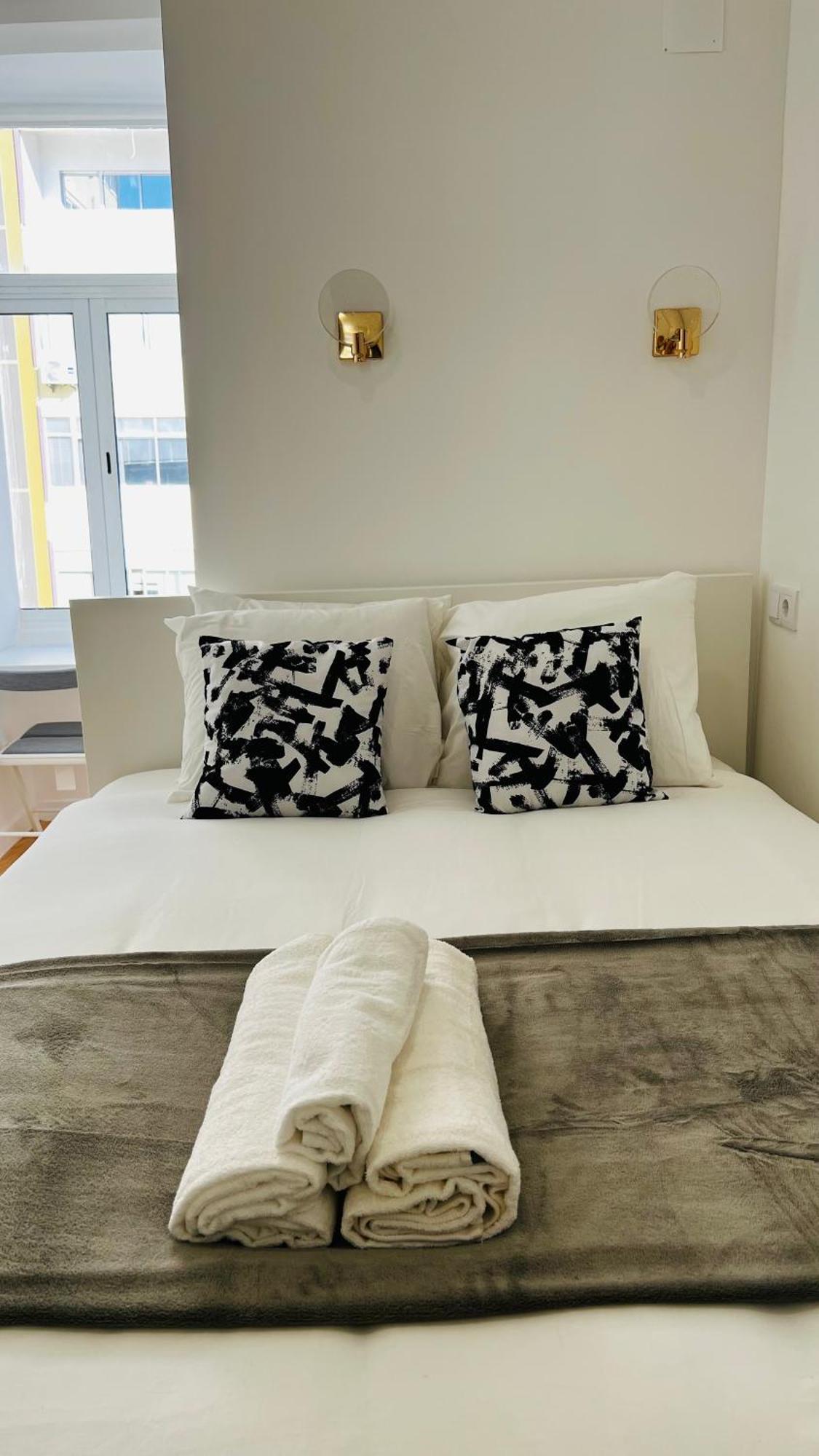 Suites Luciano Cordeiro Lisbon Exterior photo