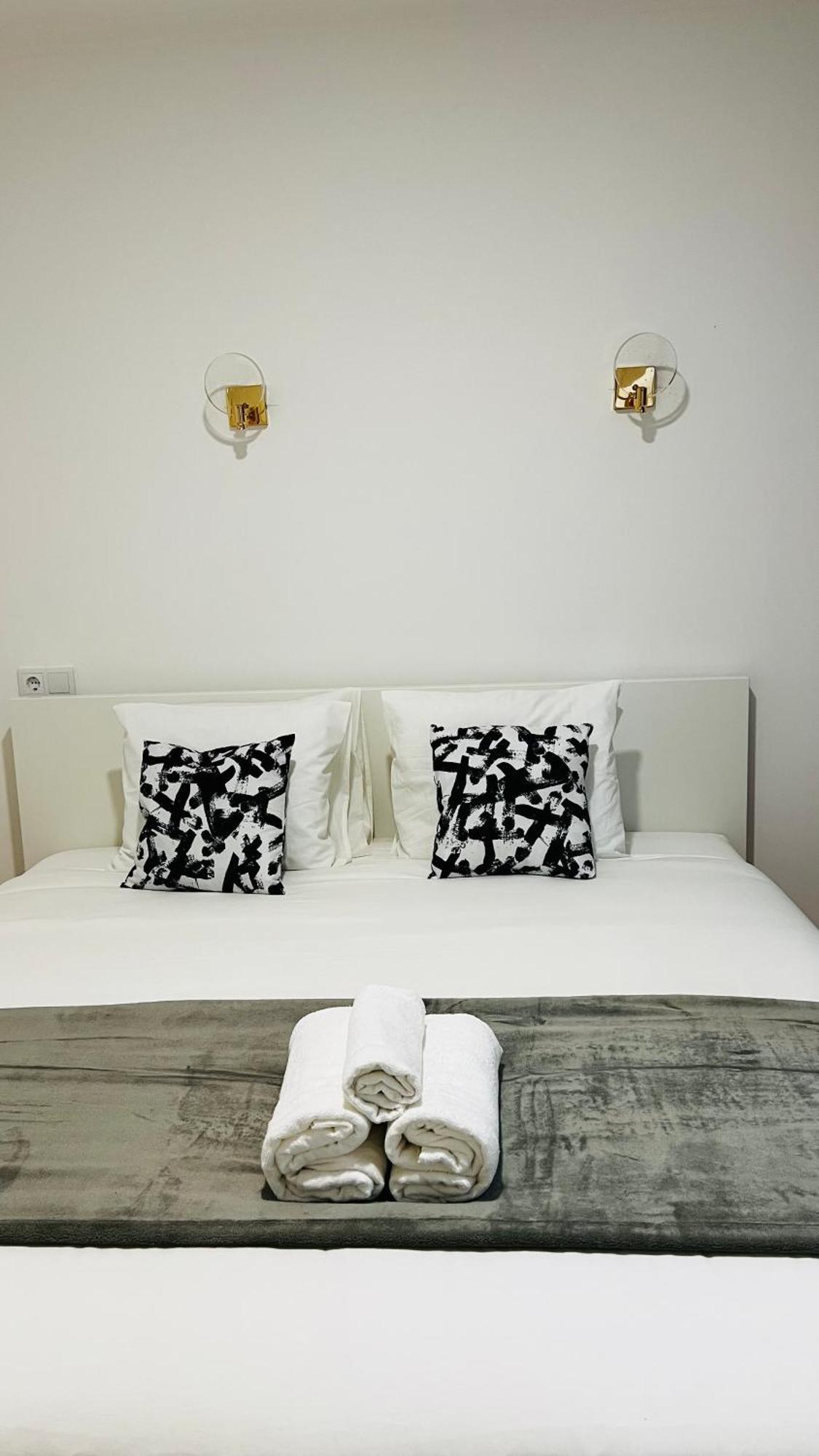 Suites Luciano Cordeiro Lisbon Exterior photo